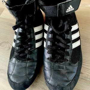 Boys Adidas Wrestling shoes